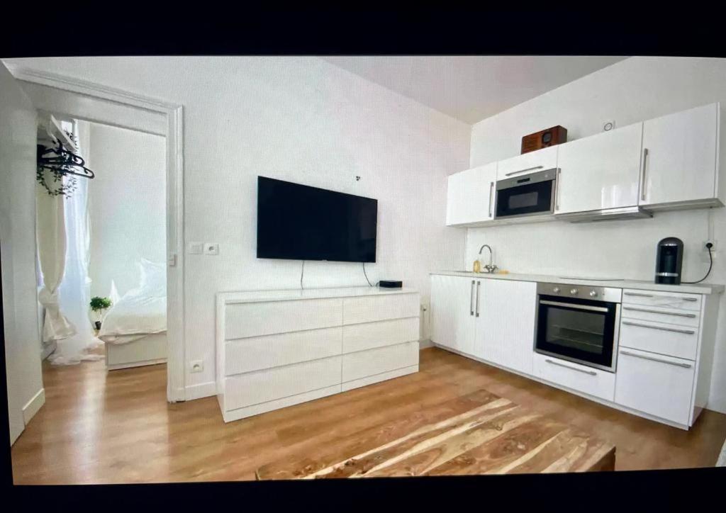 Cute One Bedroom In Le Marais Párizs Kültér fotó