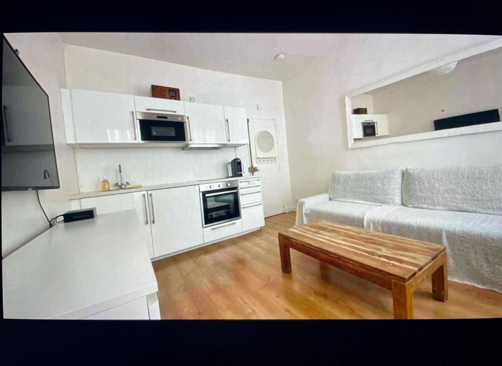 Cute One Bedroom In Le Marais Párizs Kültér fotó